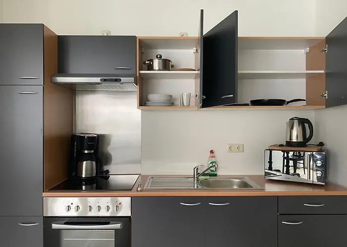 Green Stay Aparthotel 3*